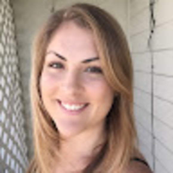 Meet your Posher, Julia - Picture 1 of 1